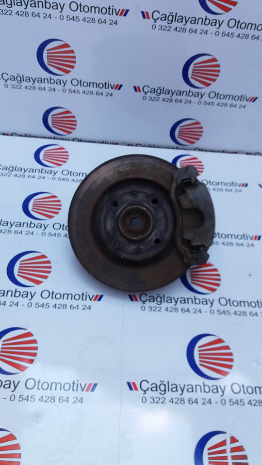 Peugeot 301 sag aks tasıyıcı 